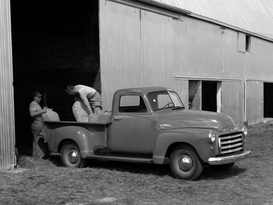  GMC FC-101 12-Ton Pickup 1948 года  (фото 2 из 2)